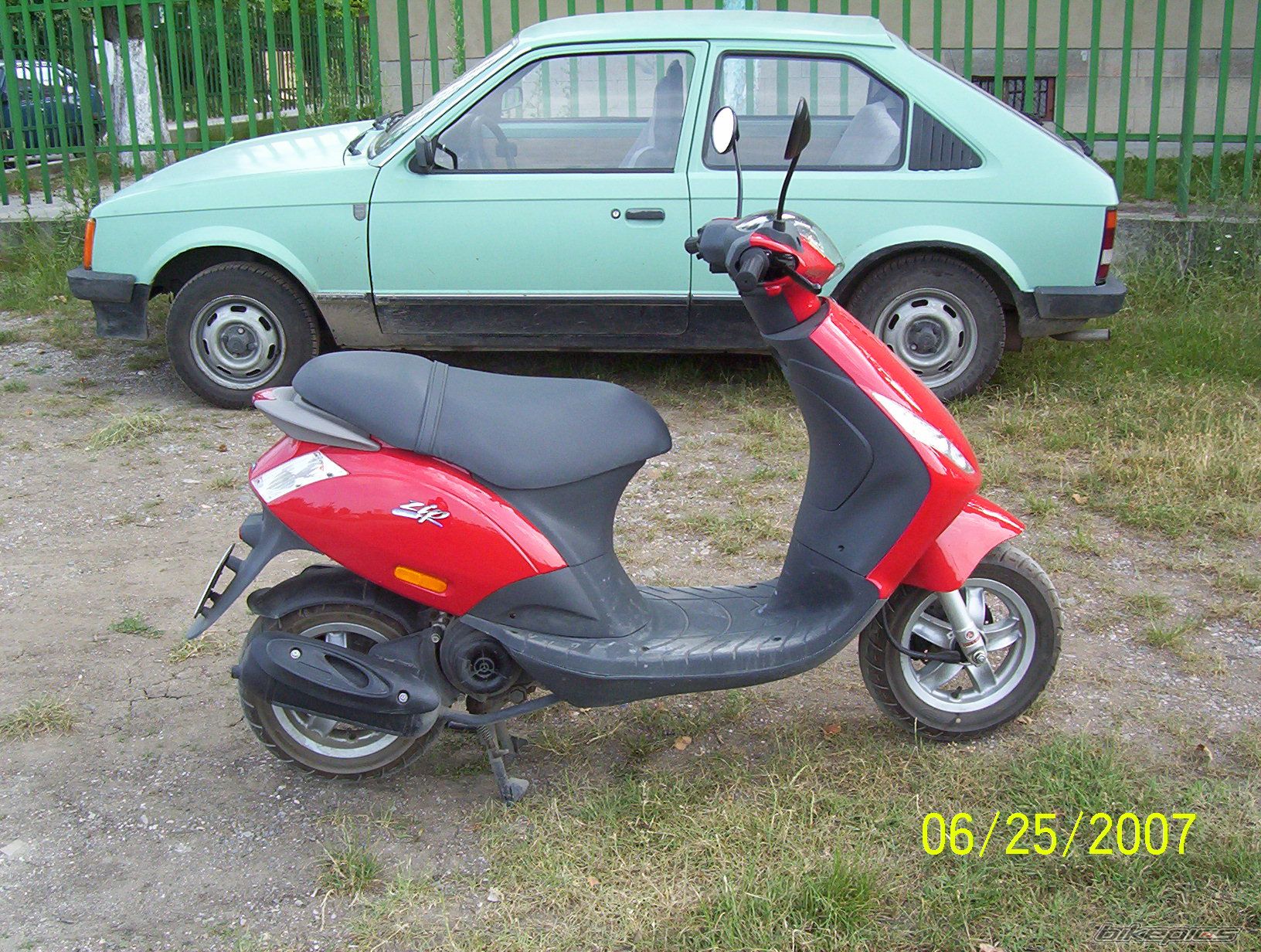 2007 PIAGGIO ZIP | Picture 1134849 motorcycle photo