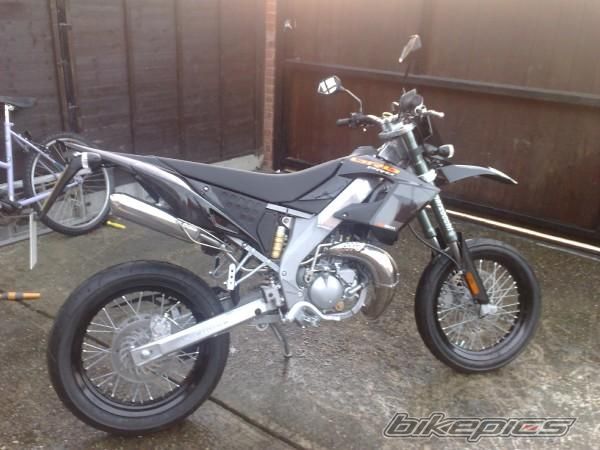 2008 DERBI SENDA DRD PRO SM 50 | Picture 1134947 motorcycle photo