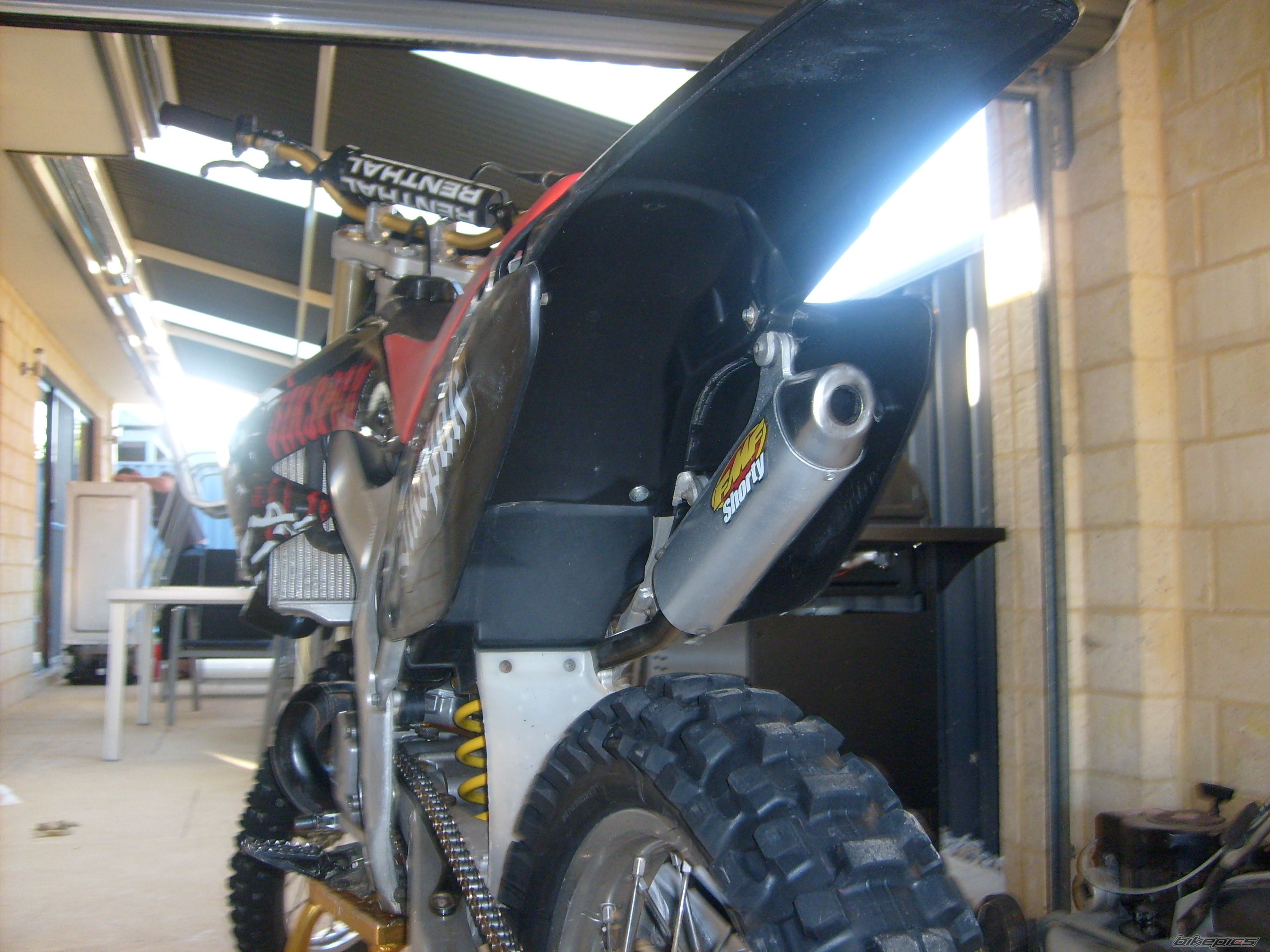 2002 HONDA CR 250 | Picture 1135259 motorcycle photo