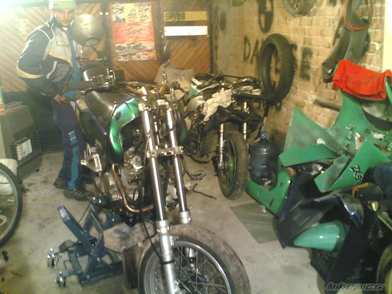 1997 KAWASAKI ZX 9R | Picture 1136323 motorcycle photo