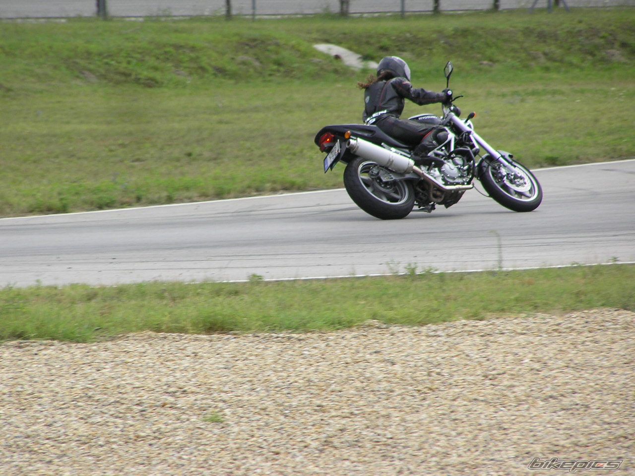 2005 HYOSUNG GT 650 COMET | Picture 1139173 motorcycle photo