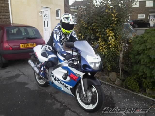 1999 SUZUKI GSX R 600 | Picture 1139623 motorcycle photo