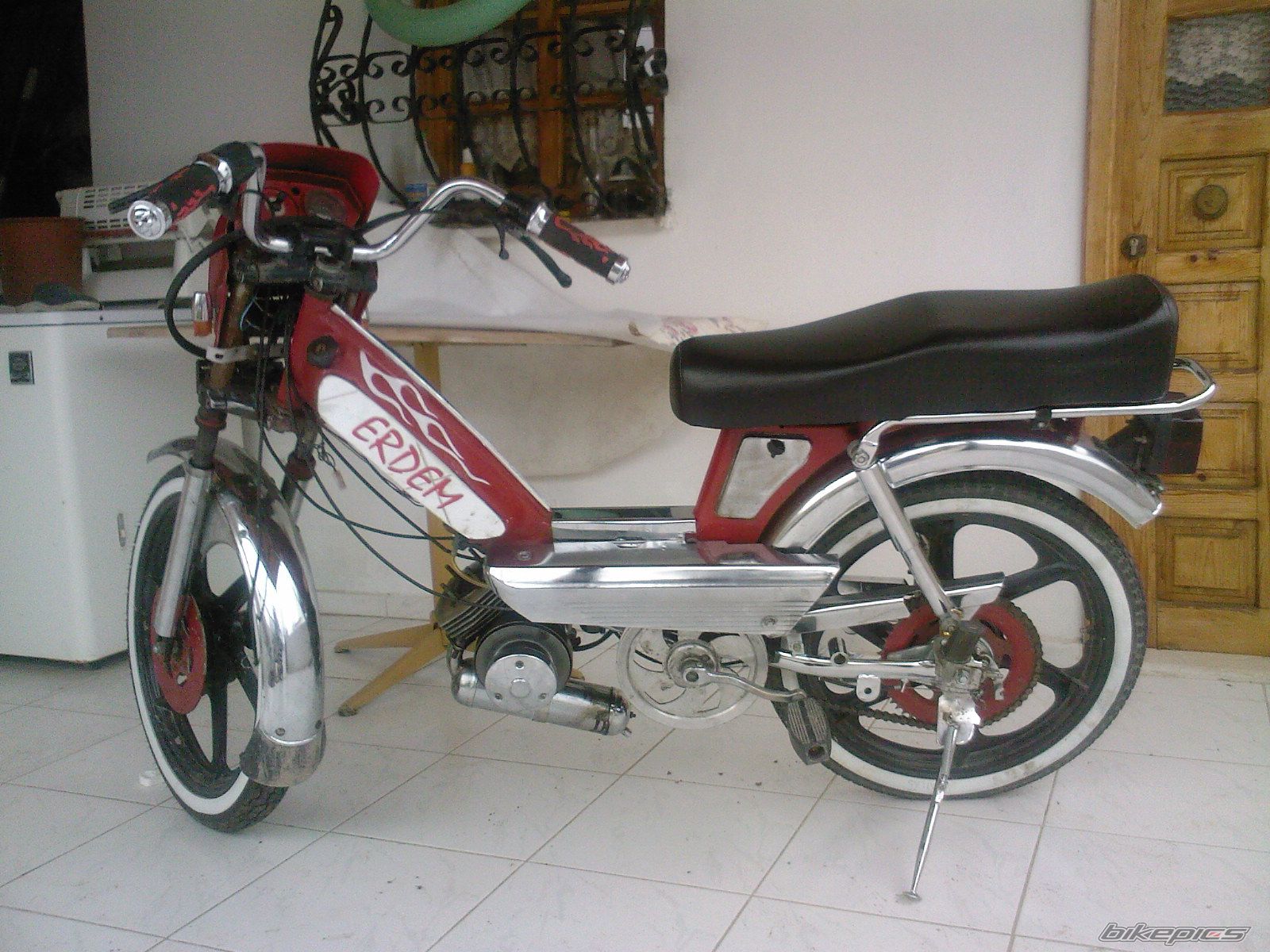 2008 PEUGEOT 103 RCX | Picture 1140007 motorcycle photo
