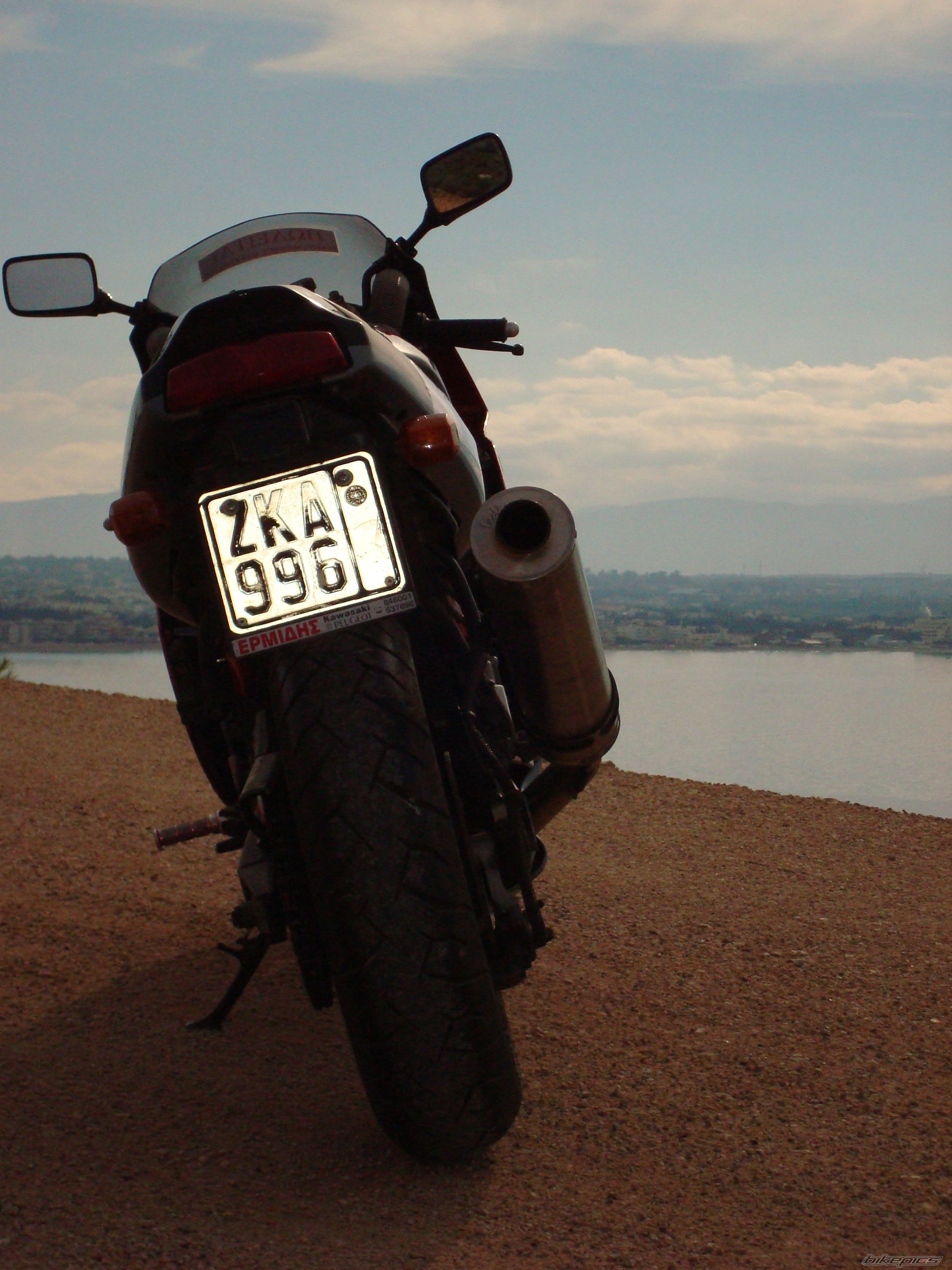 1996 KAWASAKI ZXR 400 | Picture 1140015 motorcycle photo