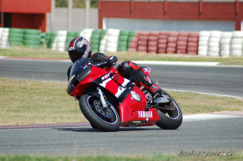 2001 YAMAHA YZF R6 | Picture 1141060 motorcycle photo