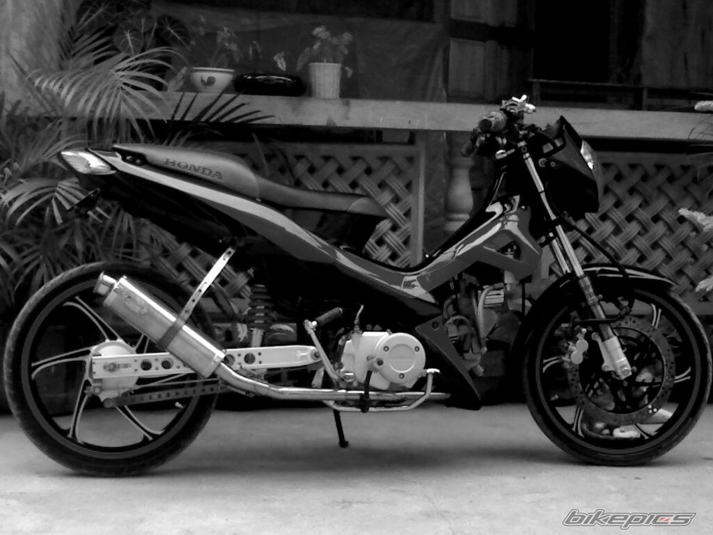 2005 HONDA XRM 110 | Picture 1141815 motorcycle photo