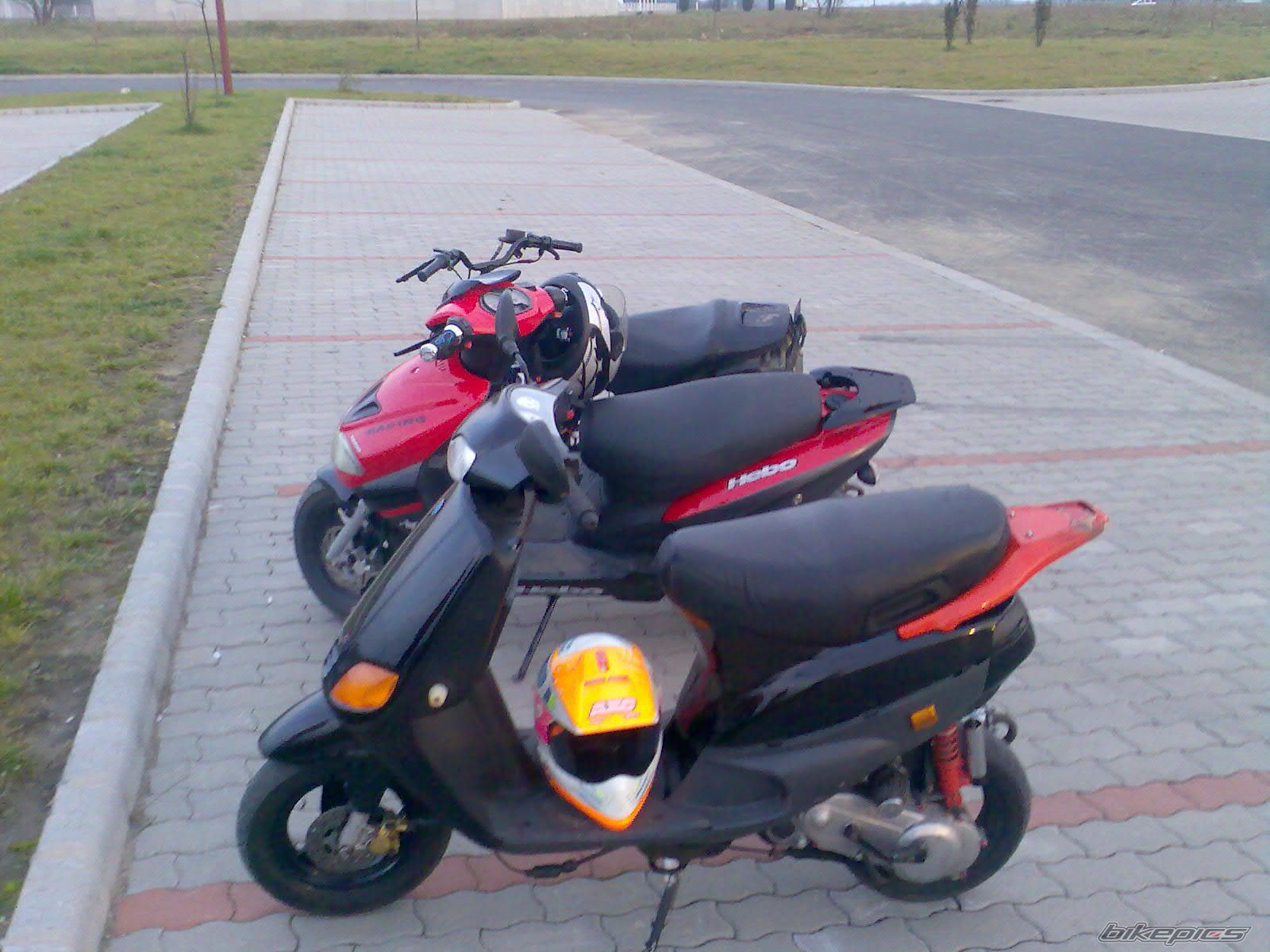 1998 PIAGGIO ZIP | Picture 1142037 motorcycle photo
