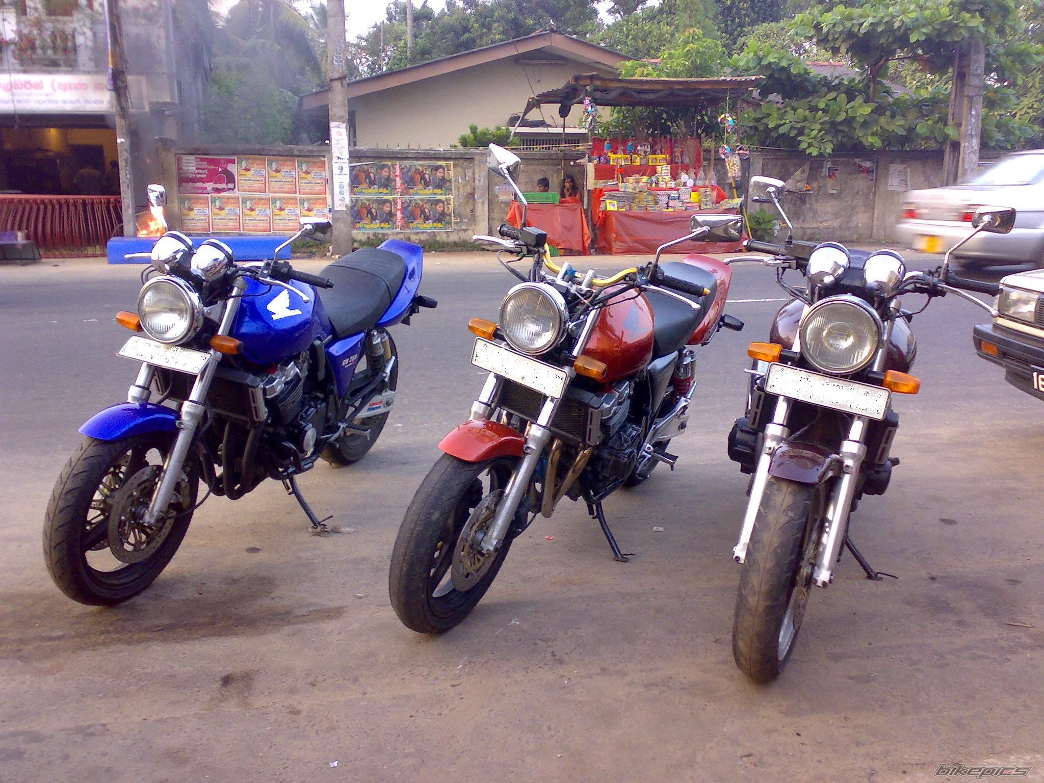 1998 HONDA CB 400 | Picture 1142396 motorcycle photo