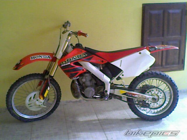 2001 HONDA CR 250 | Picture 1142562 motorcycle photo