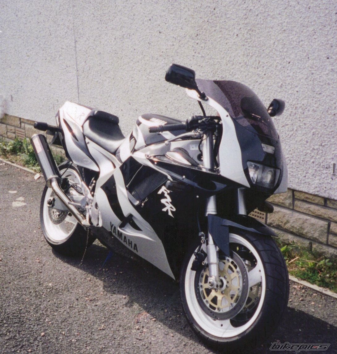 1991 YAMAHA FZR 1000 | Picture 1143364 motorcycle photo