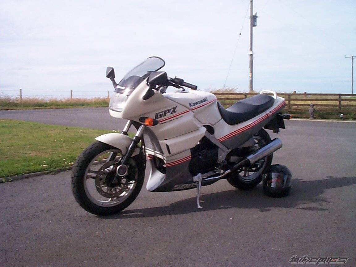 1989 KAWASAKI GPZ 500 | Picture 11466 motorcycle photo