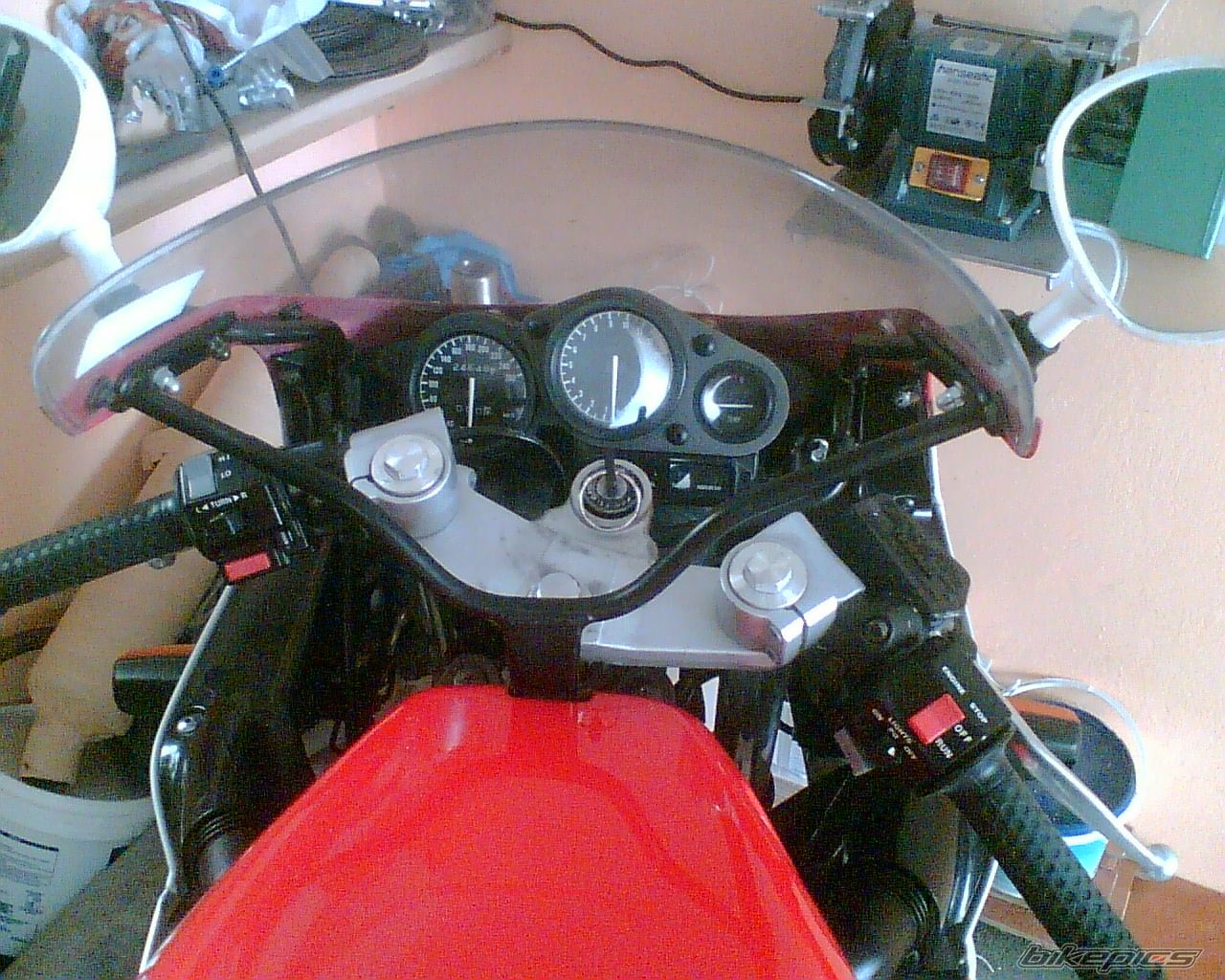 1995 YAMAHA FZR 600 | Picture 1146683 motorcycle photo