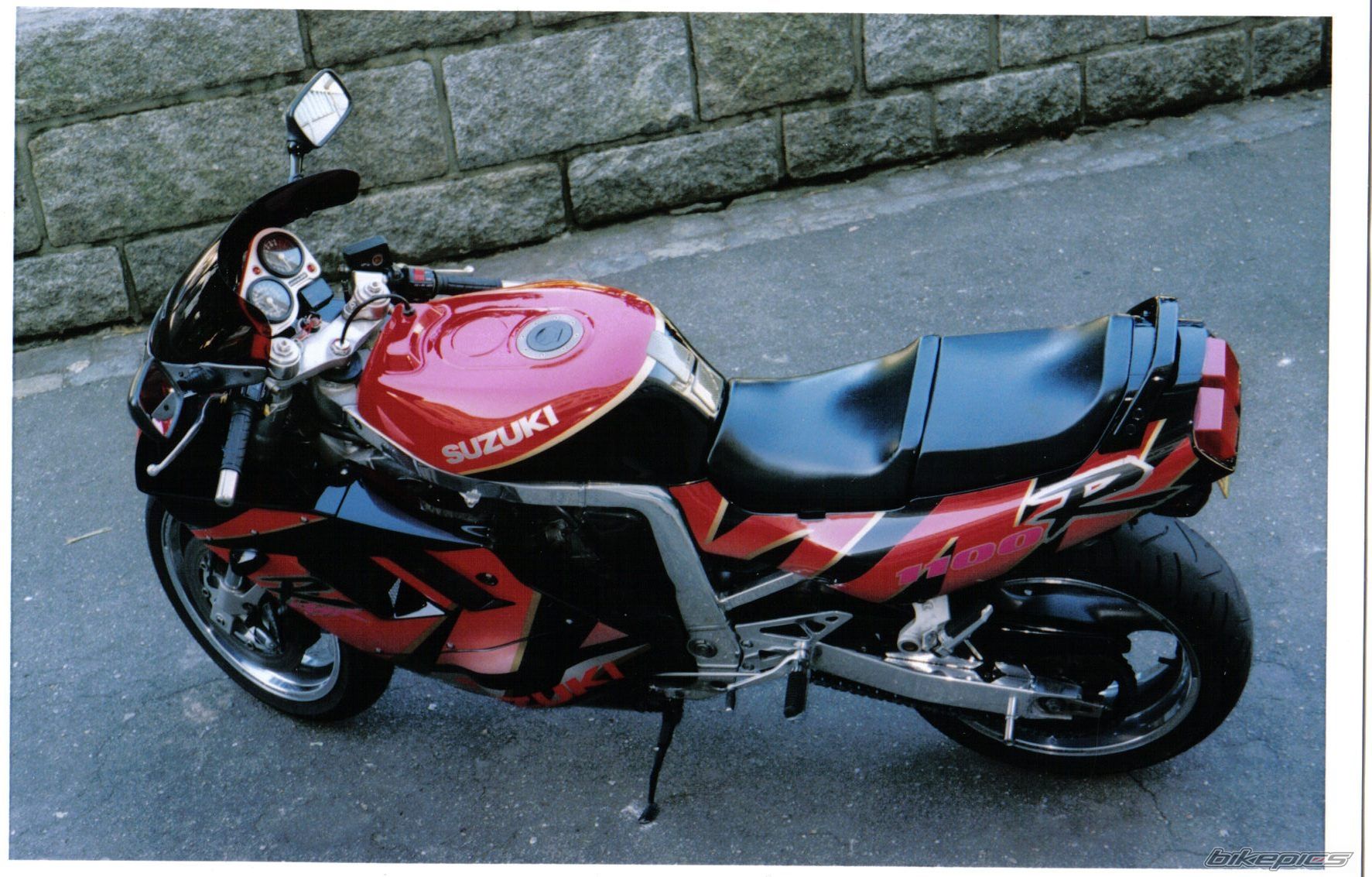 1992 SUZUKI GSX R 1100 | Picture 1146762 motorcycle photo