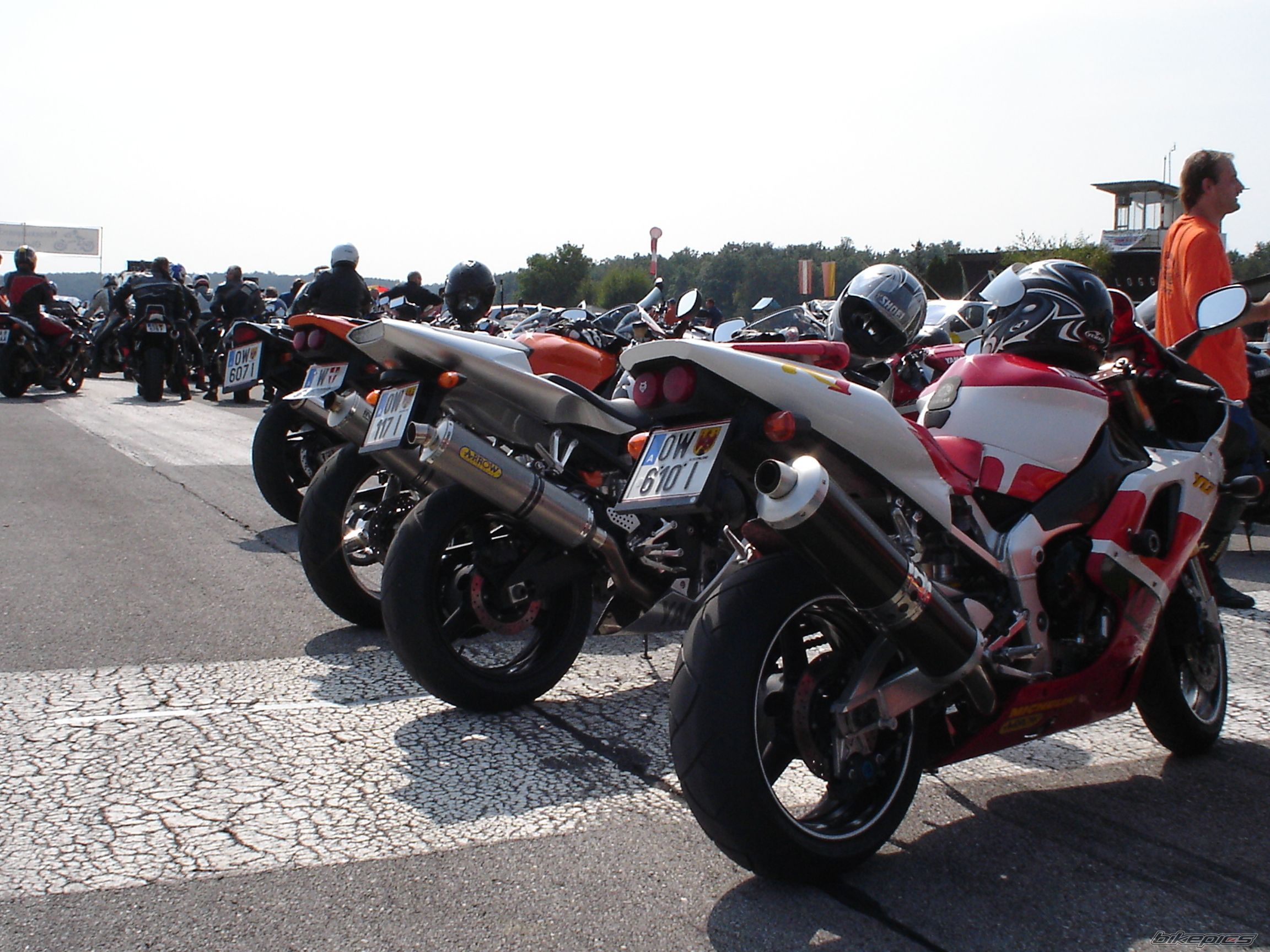 2009 YAMAHA FZ 1N | Picture 1147140 motorcycle photo