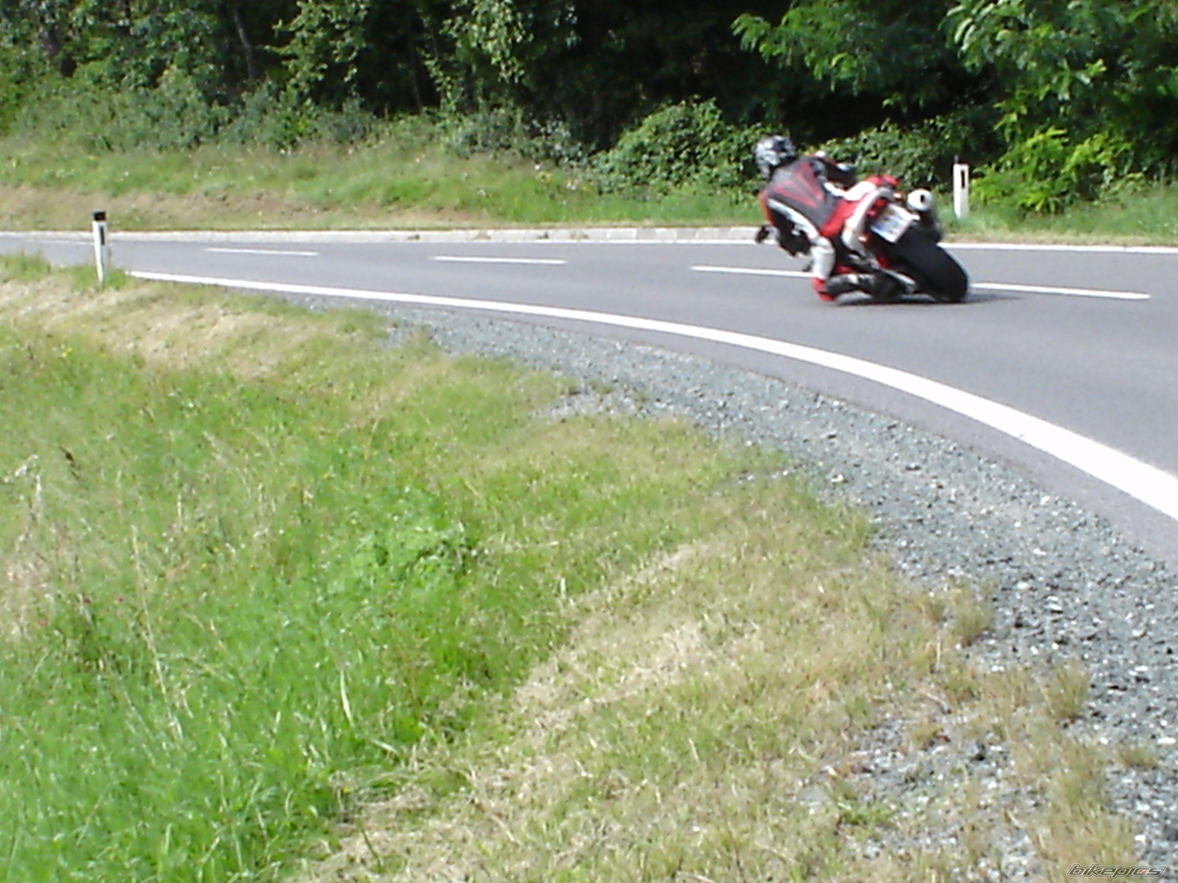 2009 YAMAHA FZ 1N | Picture 1147141 motorcycle photo