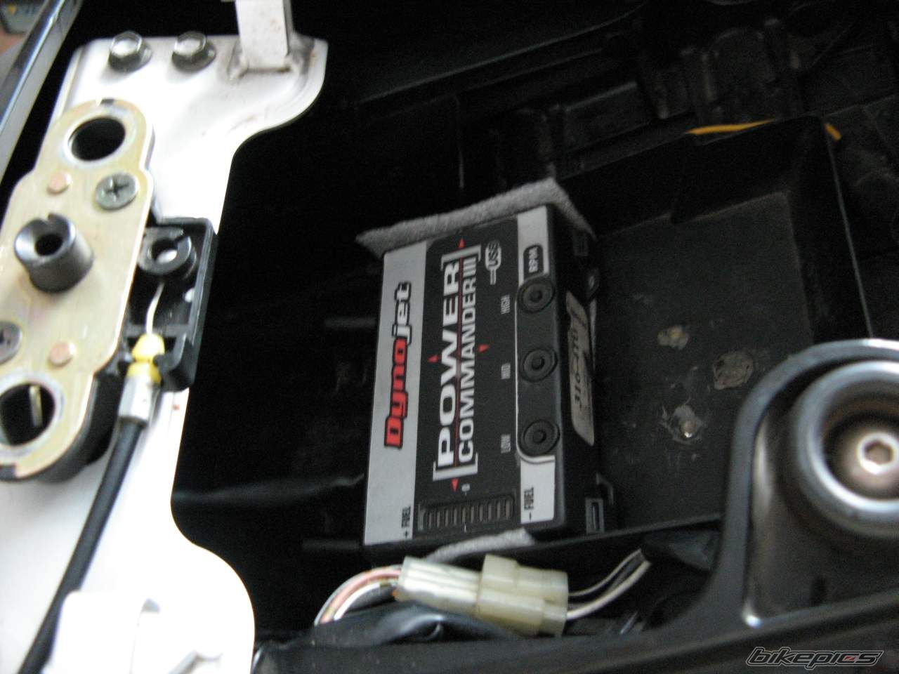 2004 SUZUKI GSX R 600 | Picture 1147286 motorcycle photo