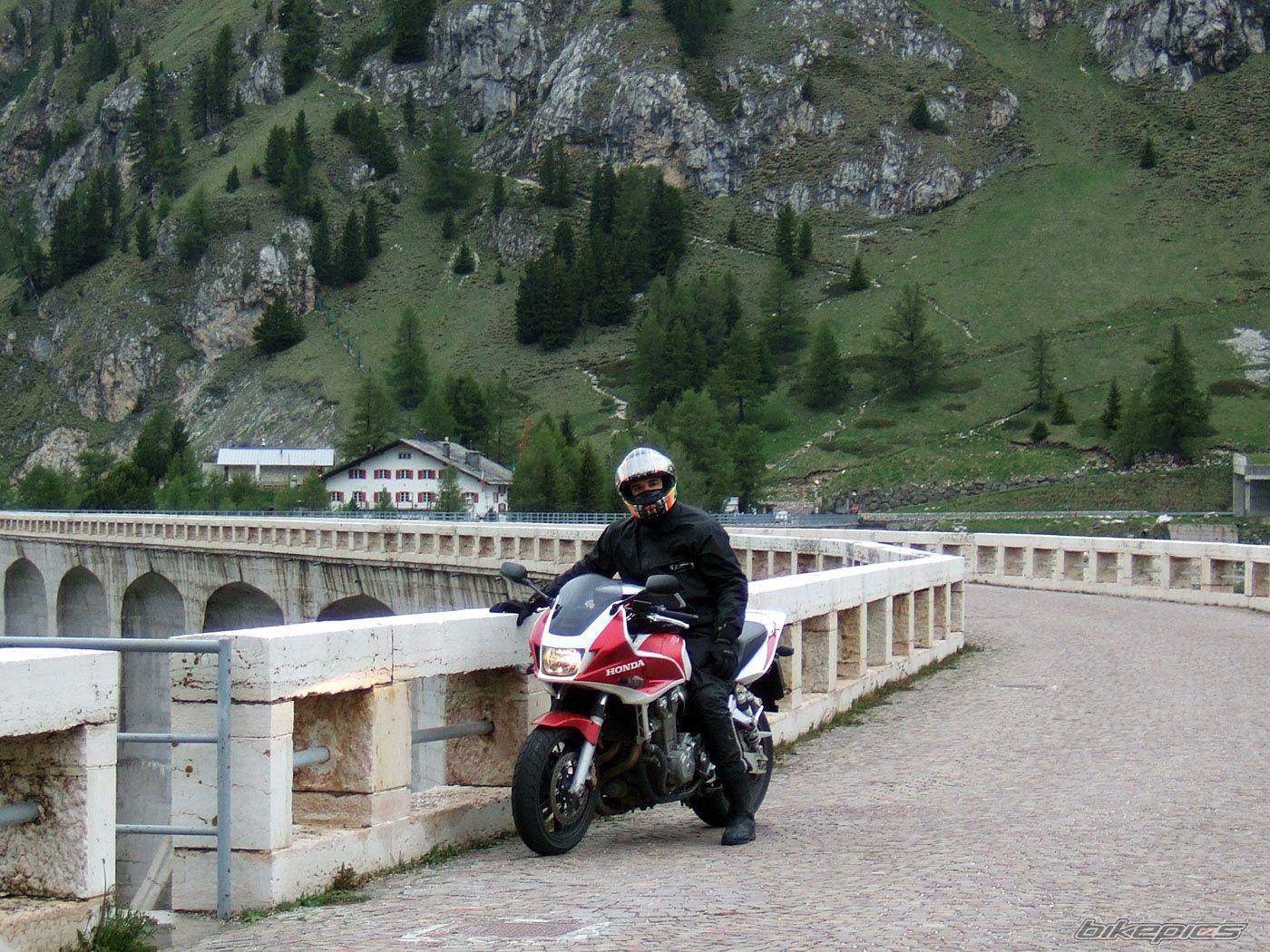 2007 HONDA CB1300 | Picture 1149037 motorcycle photo