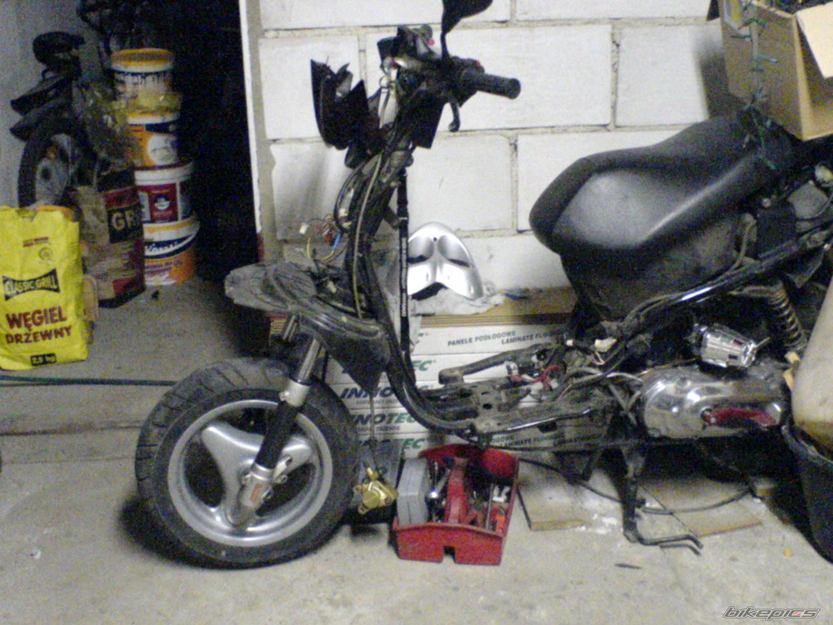 1999 MBK BOOSTER NEXT GENERATION | Picture 1149942 motorcycle photo