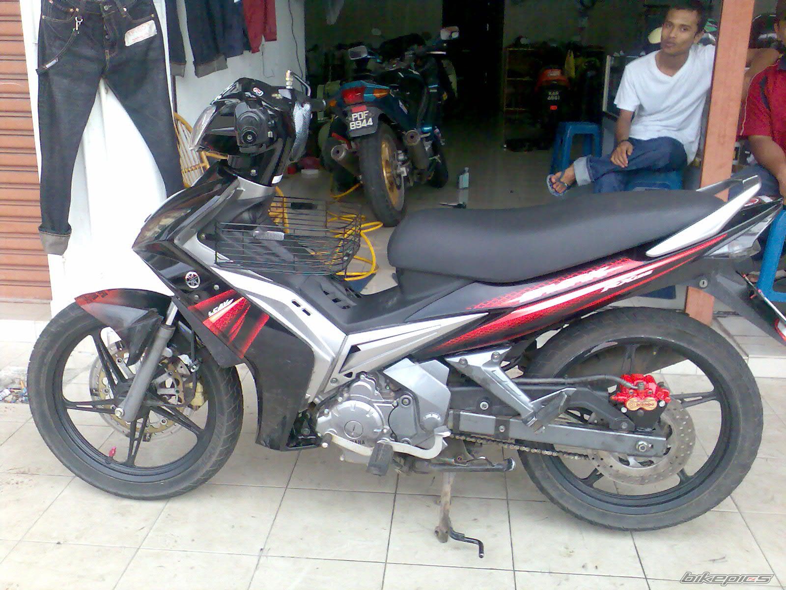2004 YAMAHA 135 LC | Picture 1150007 motorcycle photo