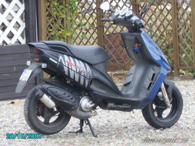 2003 MALAGUTI PHANTOM 50 F12 | Picture 1151144 motorcycle photo