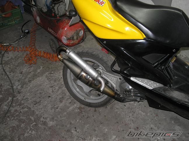 2002 YAMAHA AEROX 50 | Picture 1151845 motorcycle photo