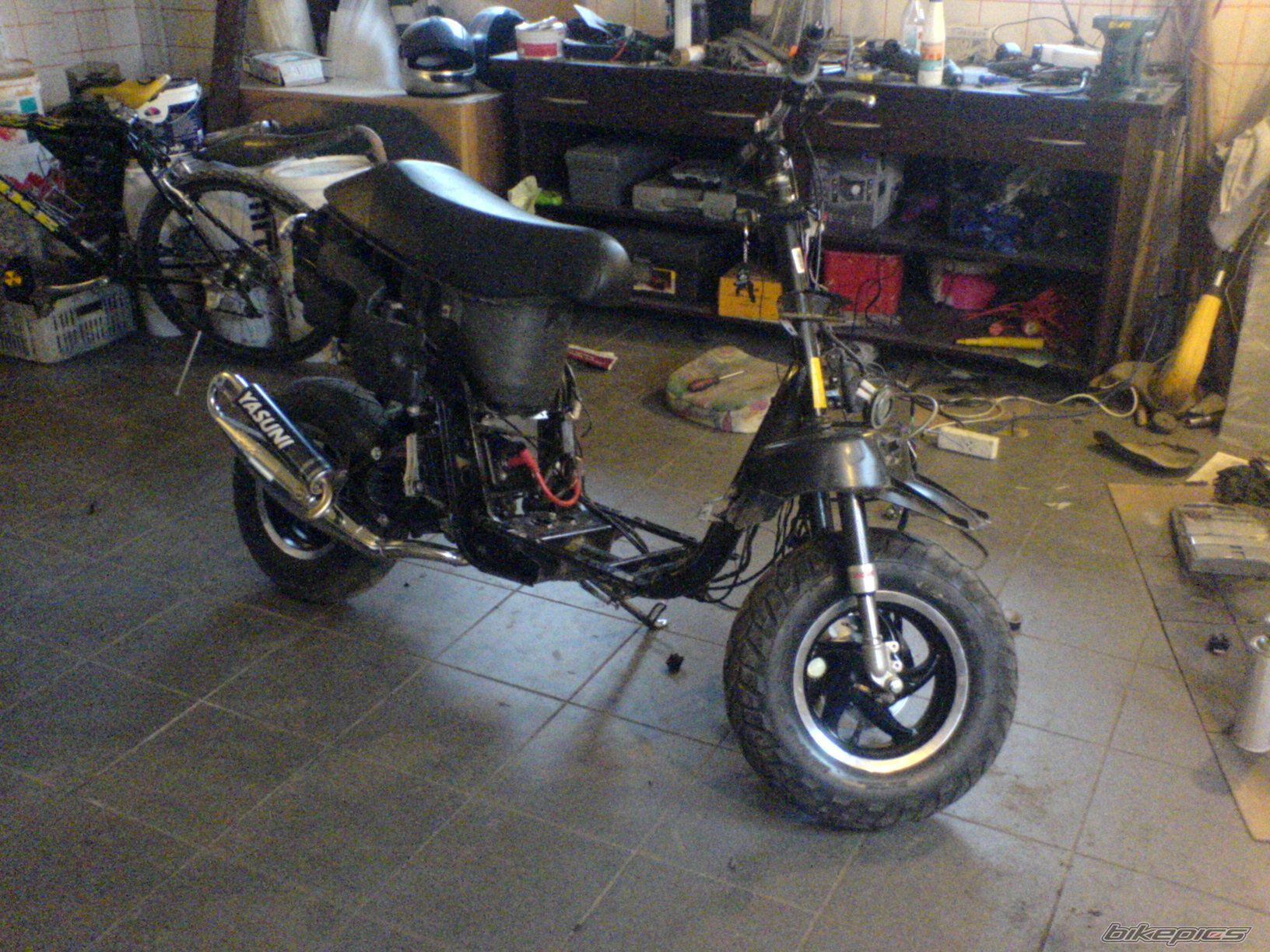2003 PIAGGIO TPH 50 | Picture 1151850 motorcycle photo