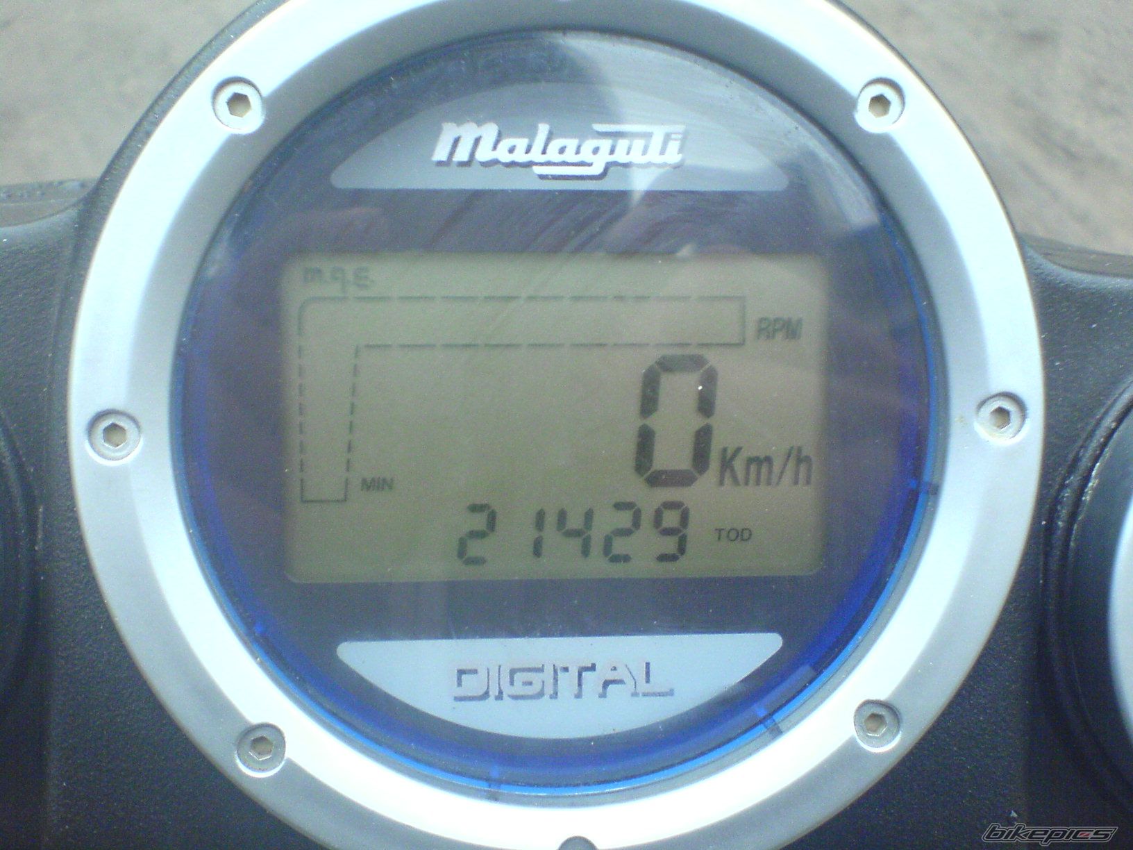 2003 MALAGUTI PHANTOM 50 F12 | Picture 1152690 motorcycle photo
