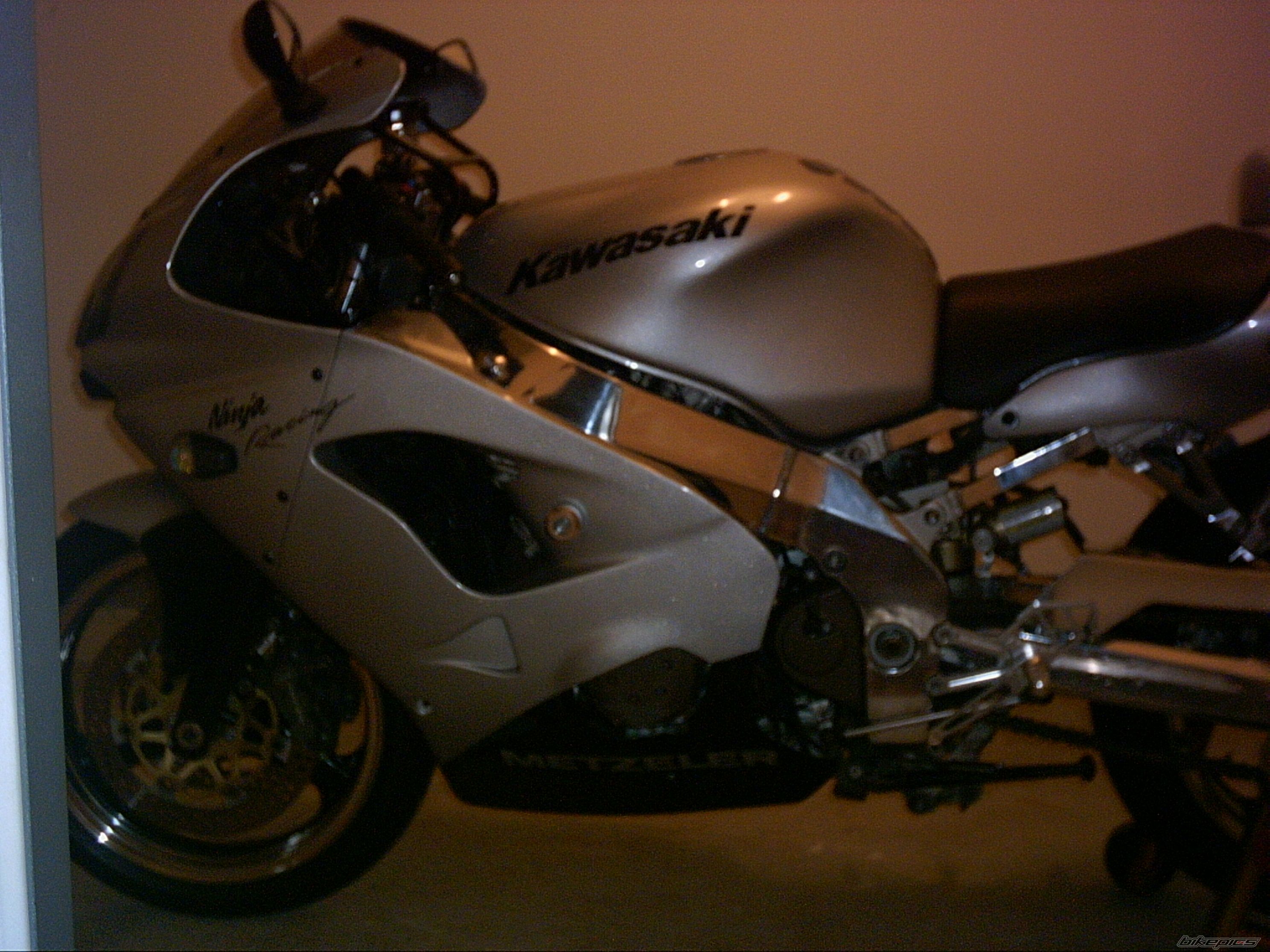 2001 KAWASAKI ZX 9R | Picture 1154251 motorcycle photo
