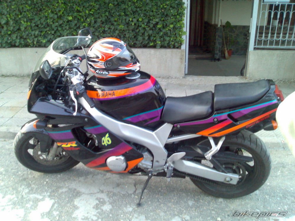 1995 YAMAHA FZR 600 | Picture 1155293 motorcycle photo