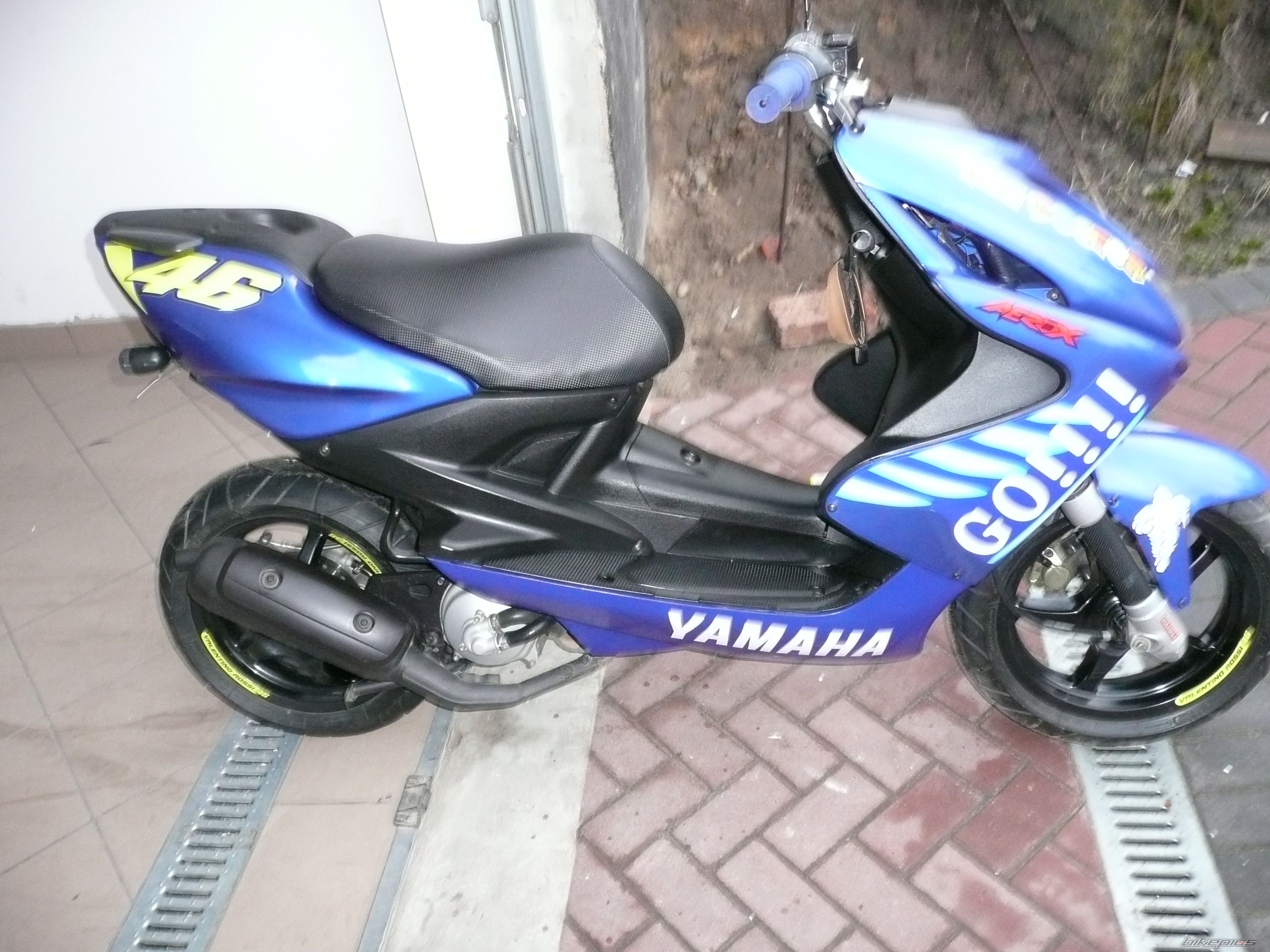 2004 YAMAHA AEROX 50 | Picture 1155294 motorcycle photo