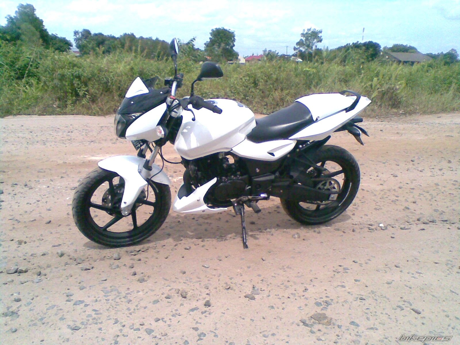 2007 BAJAJ PULSAR 180 | Picture 1155419 motorcycle photo