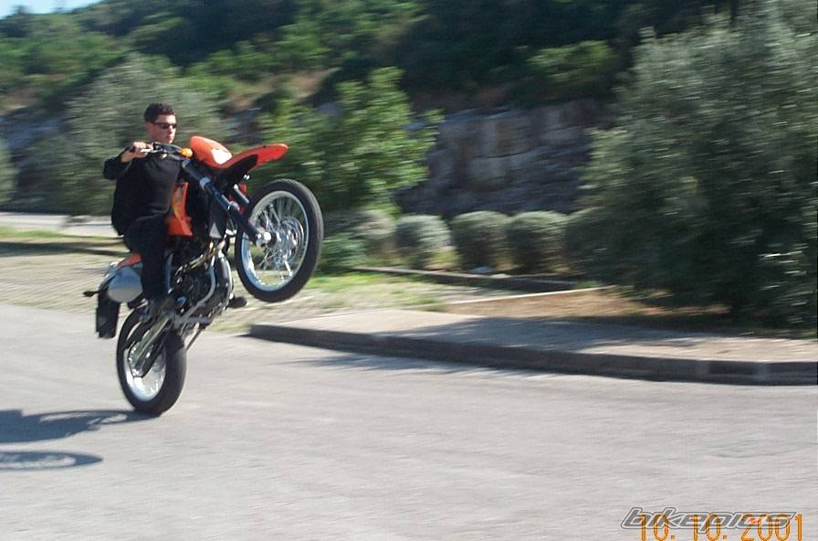 2001 KTM 640 LC4 | Picture 11572 motorcycle photo