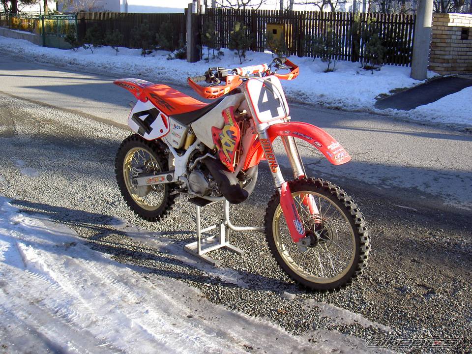 1995 HONDA CR 250 | Picture 115759 motorcycle photo