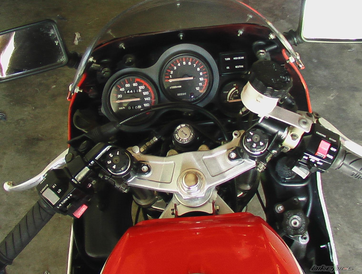 1985 YAMAHA RZ 500 | Picture 1158630 motorcycle photo