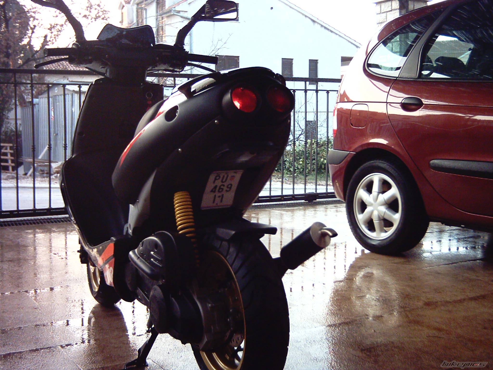 2003 APRILIA SR 50 | Picture 115869 motorcycle photo