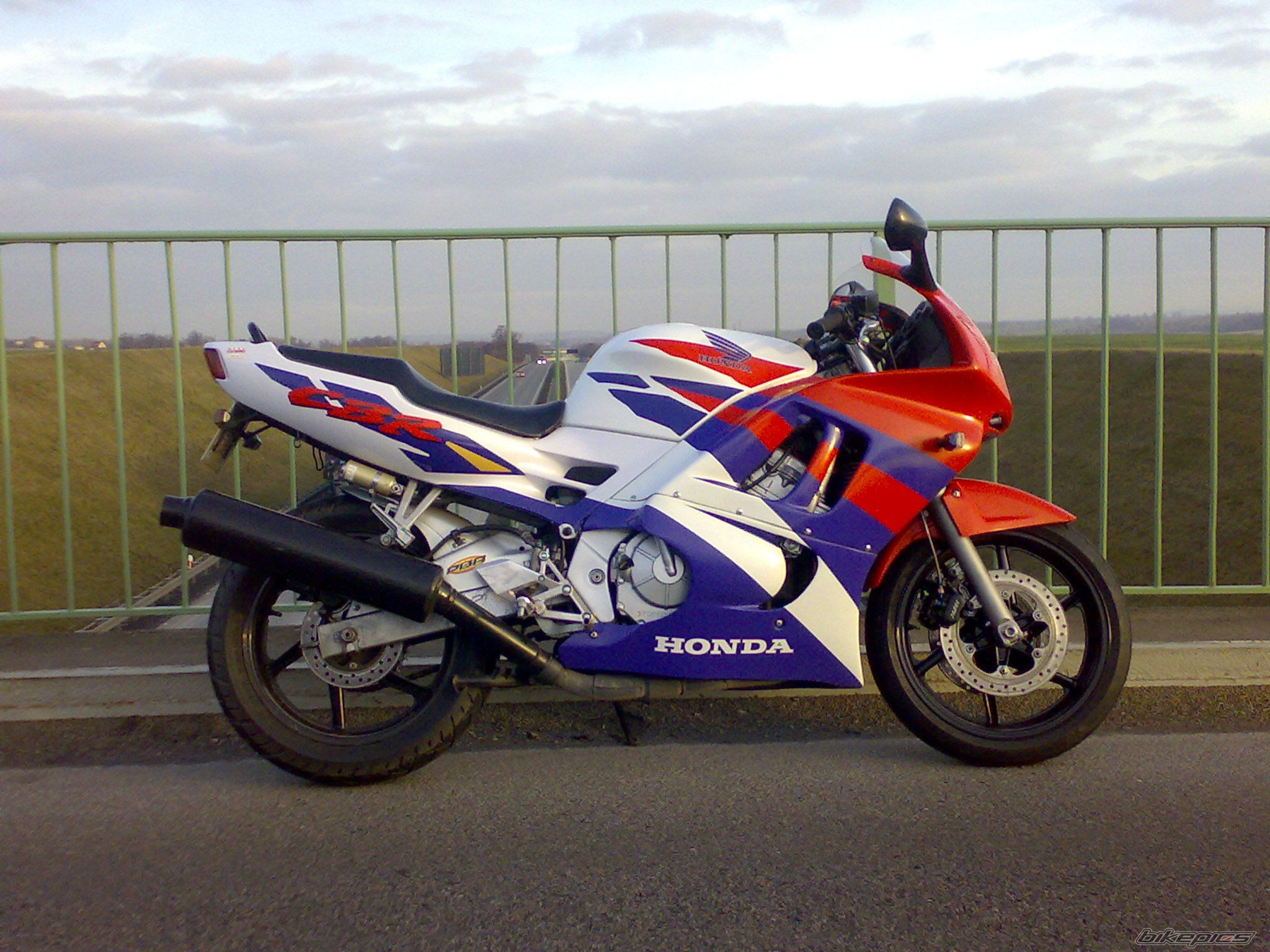 1995 HONDA CBR 600 | Picture 1159272 motorcycle photo