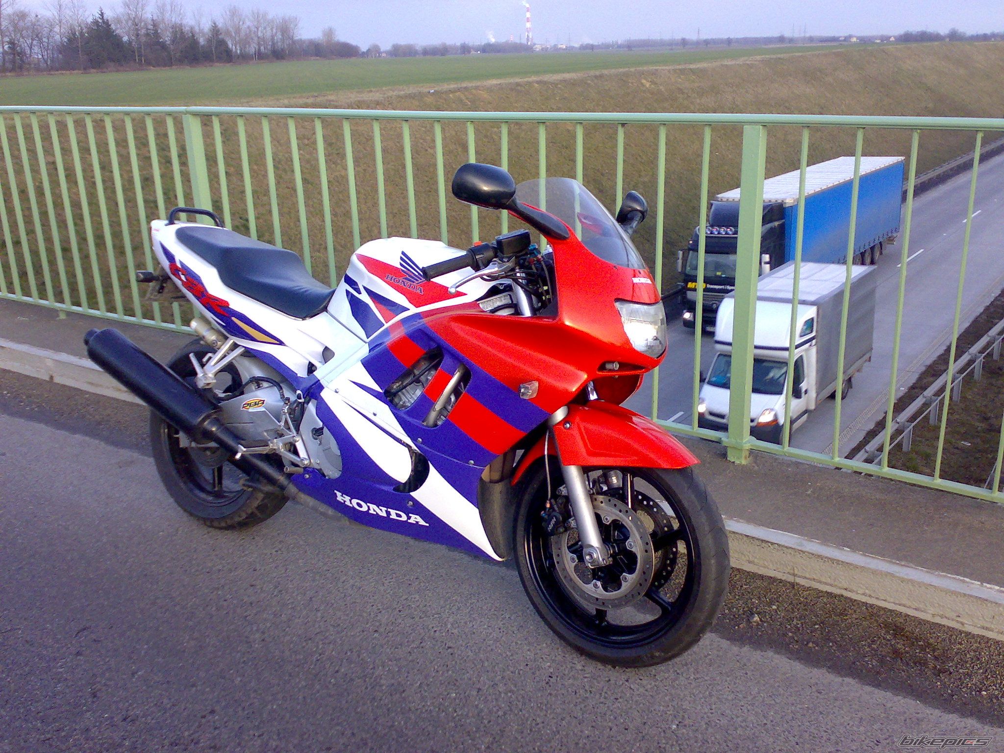 1995 HONDA CBR 600 | Picture 1159278 motorcycle photo