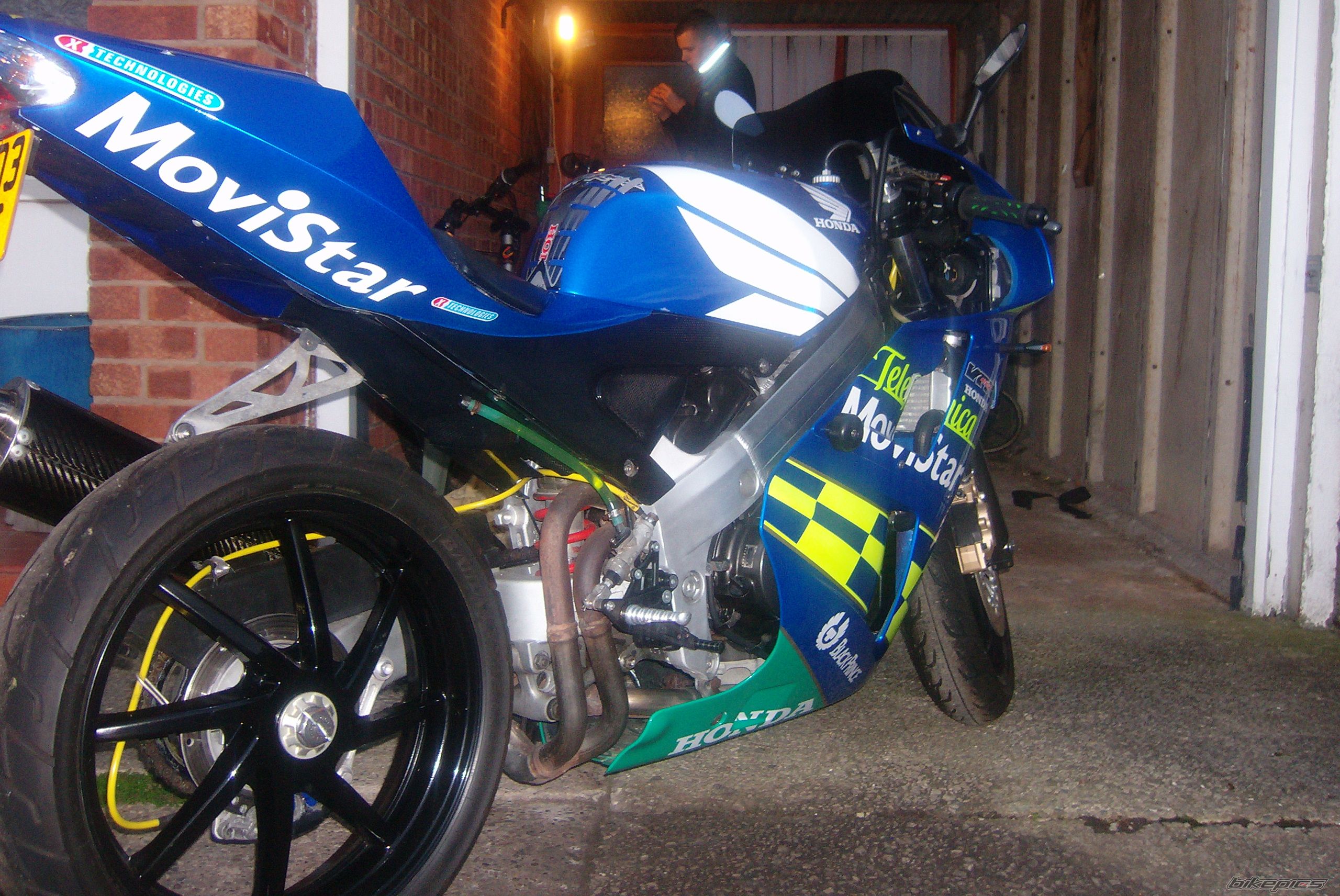 1991 HONDA VFR 400 | Picture 1159332 motorcycle photo