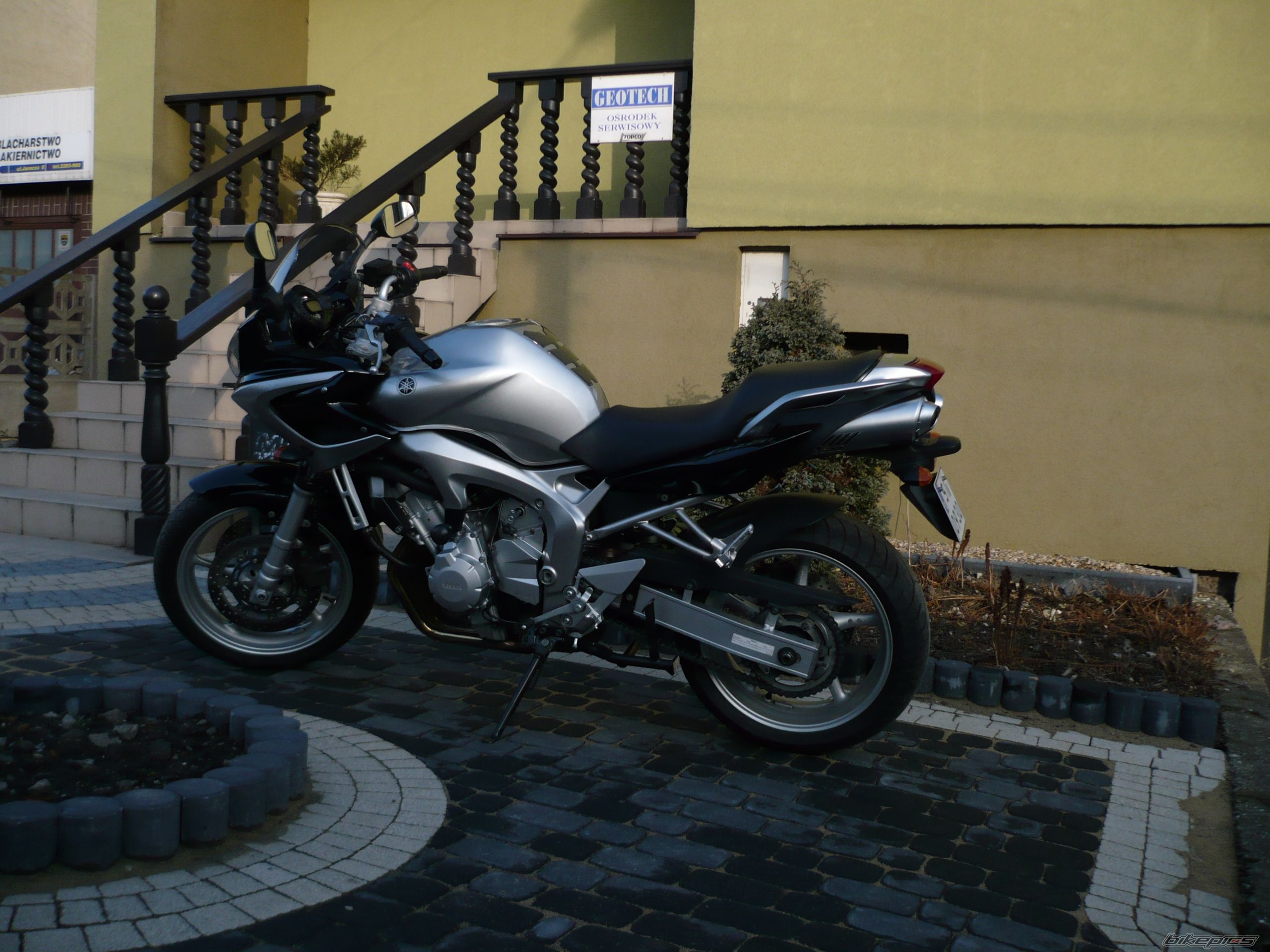 2004 YAMAHA FZ6 FAZER | Picture 1160110 motorcycle photo