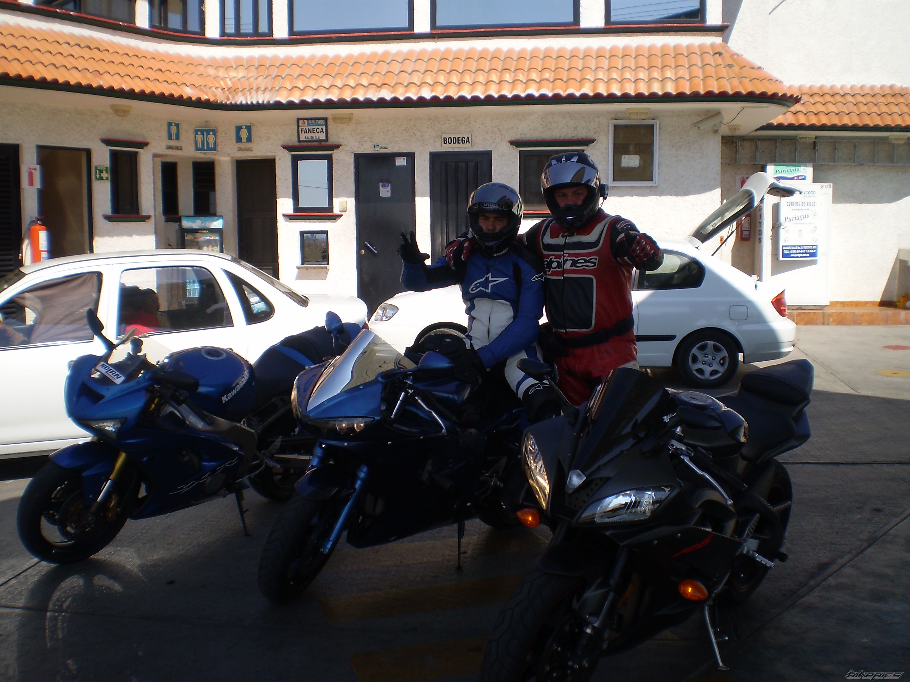 2006 YAMAHA YZF R6 | Picture 1160420 motorcycle photo