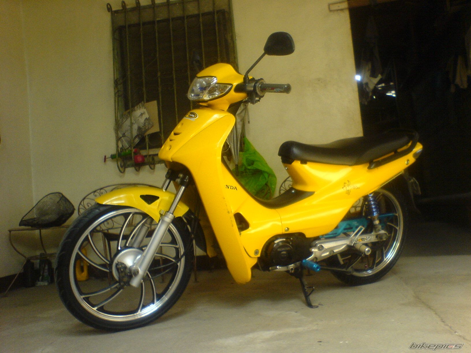 2004 HONDA WAVE ALPHA 100 | Picture 1162922 motorcycle photo