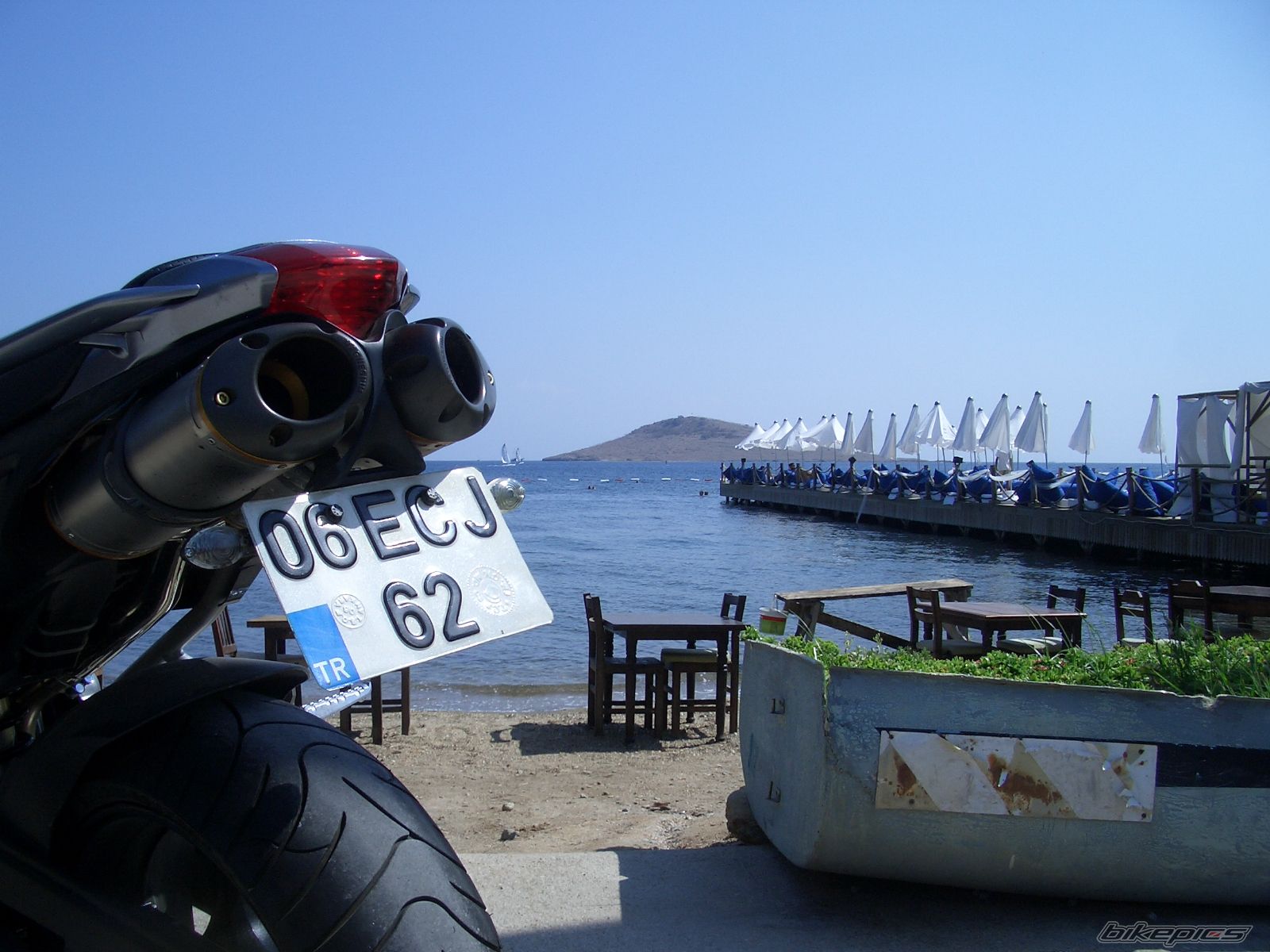 2006 YAMAHA FZ6 FAZER | Picture 1164665 motorcycle photo