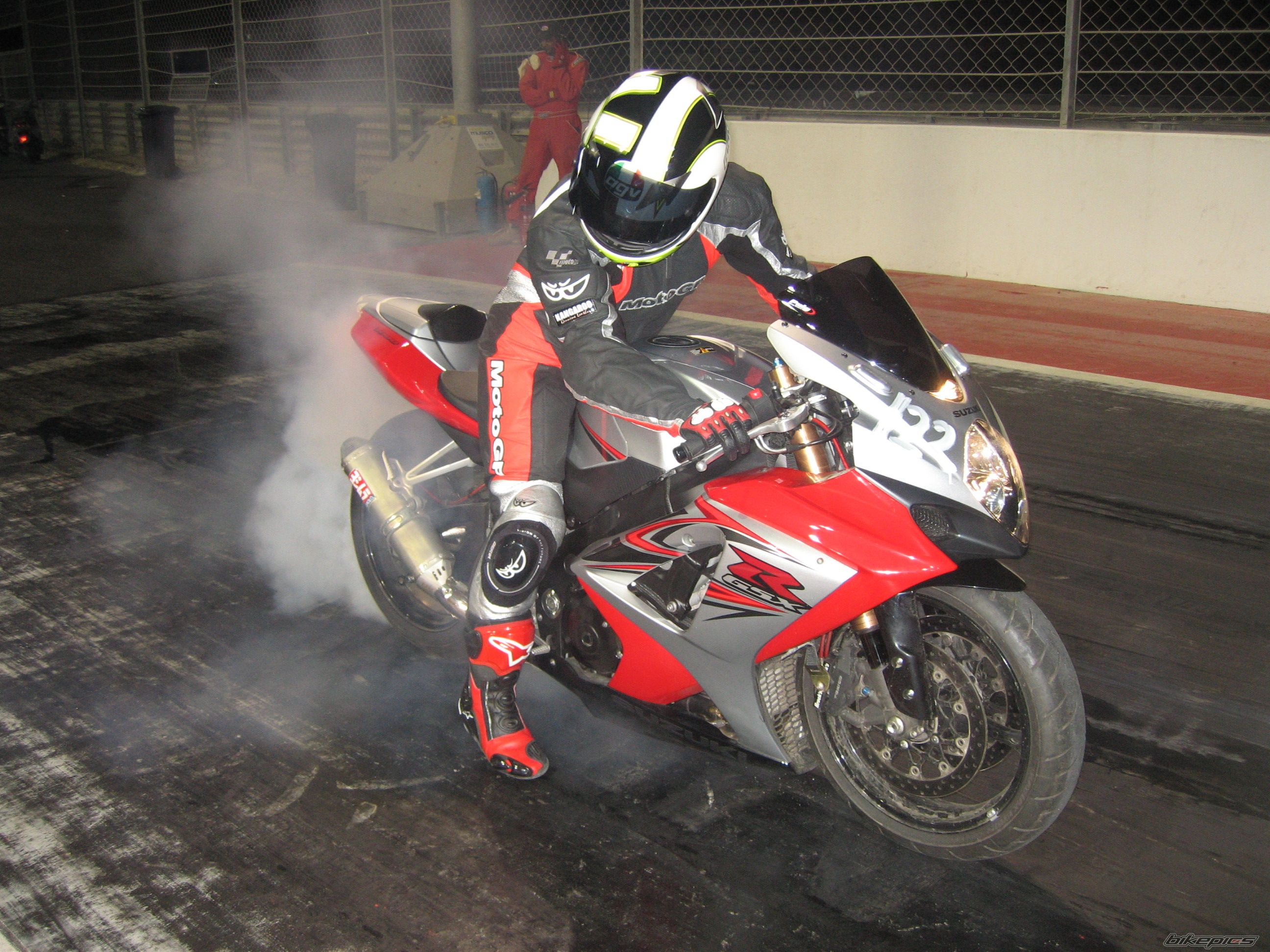 2007 SUZUKI GSX R 1000 | Picture 1165358 motorcycle photo