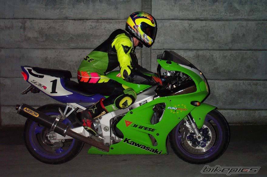 1997 KAWASAKI ZX 7R | Picture 11656 motorcycle photo