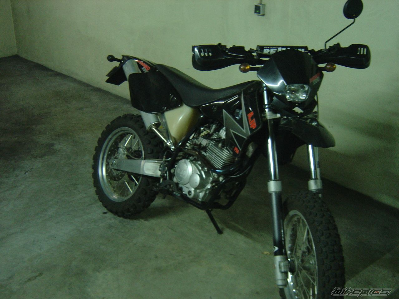 2006 AJP PR4 200 | Picture 1166563 motorcycle photo