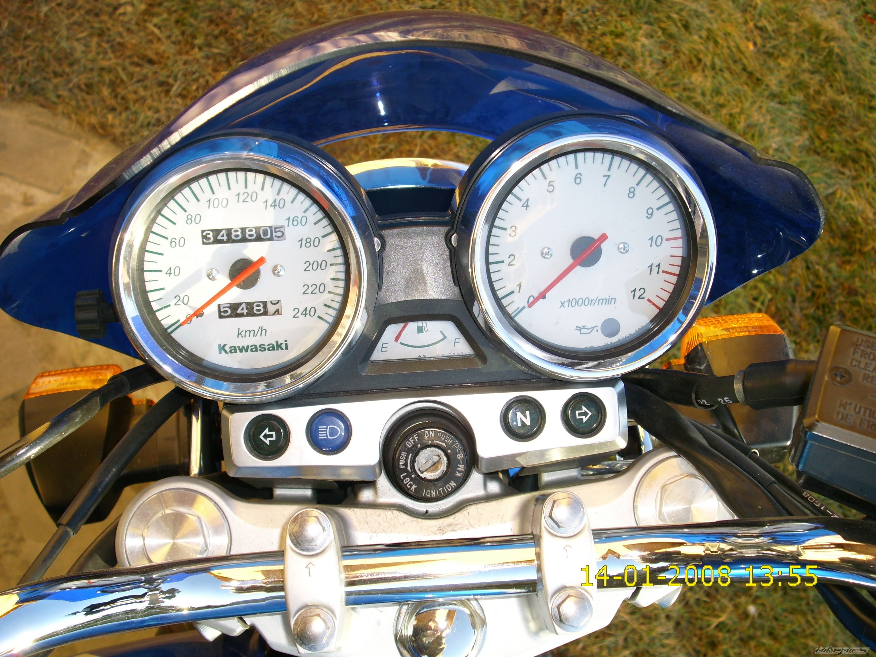 2000 KAWASAKI ZR 7 | Picture 1167632 motorcycle photo