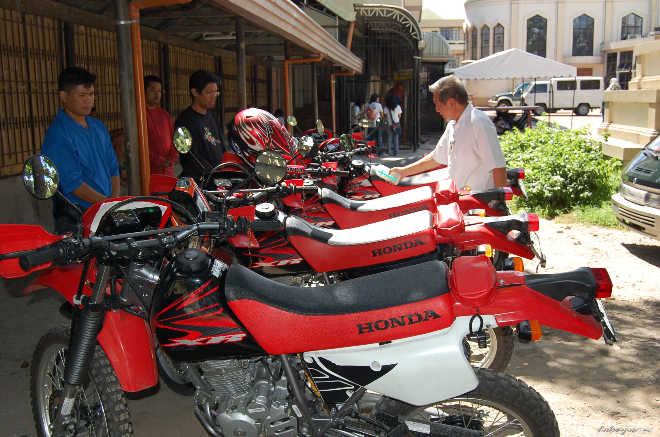 2007 HONDA XR 200 | Picture 1168193 motorcycle photo