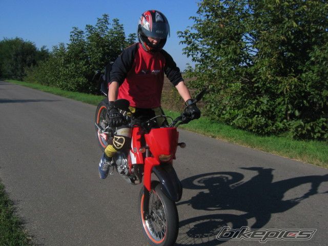 2005 YAMAHA XT 125 | Picture 1168688 motorcycle photo