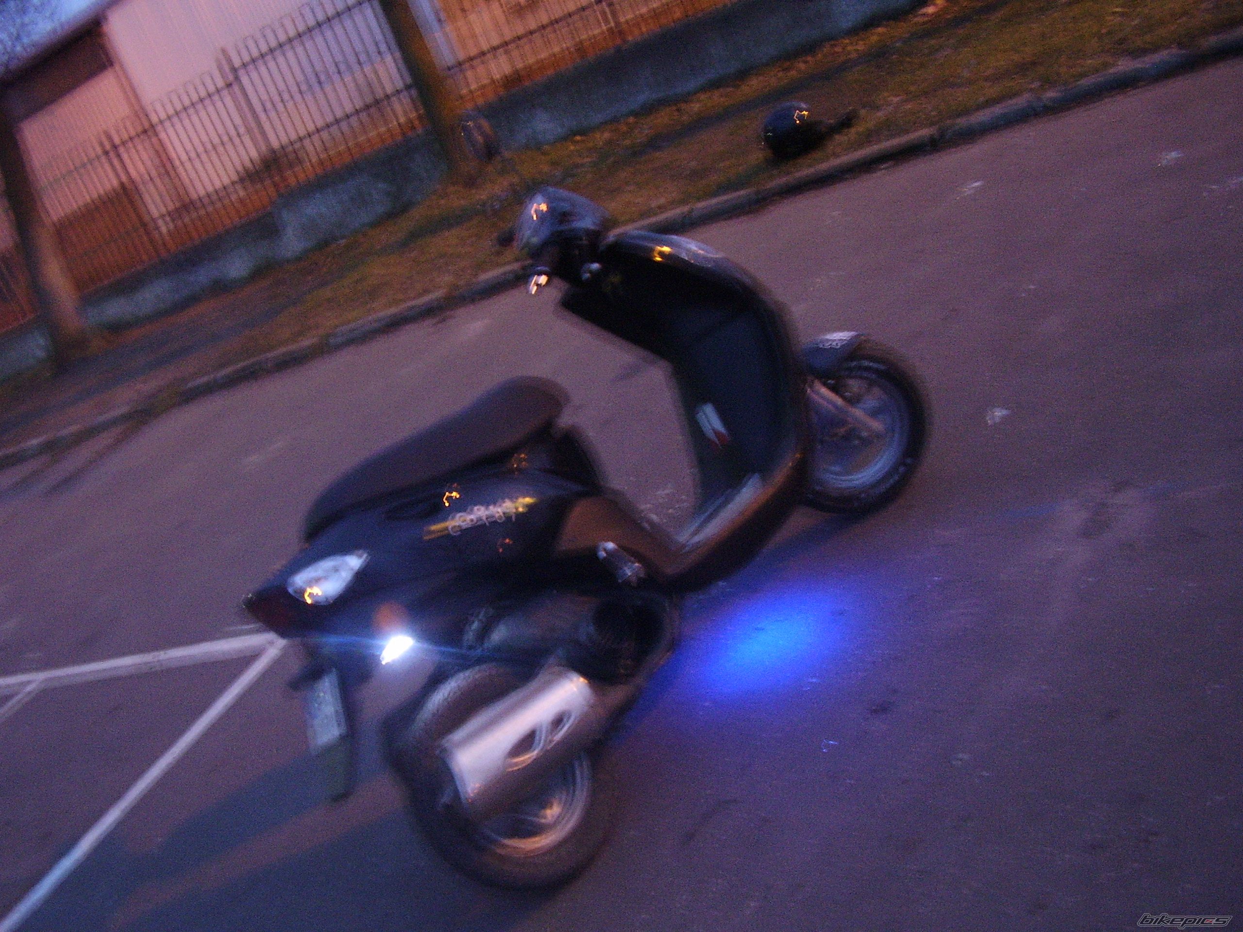 2004 DAELIM TAPO 50 | Picture 1169671 motorcycle photo