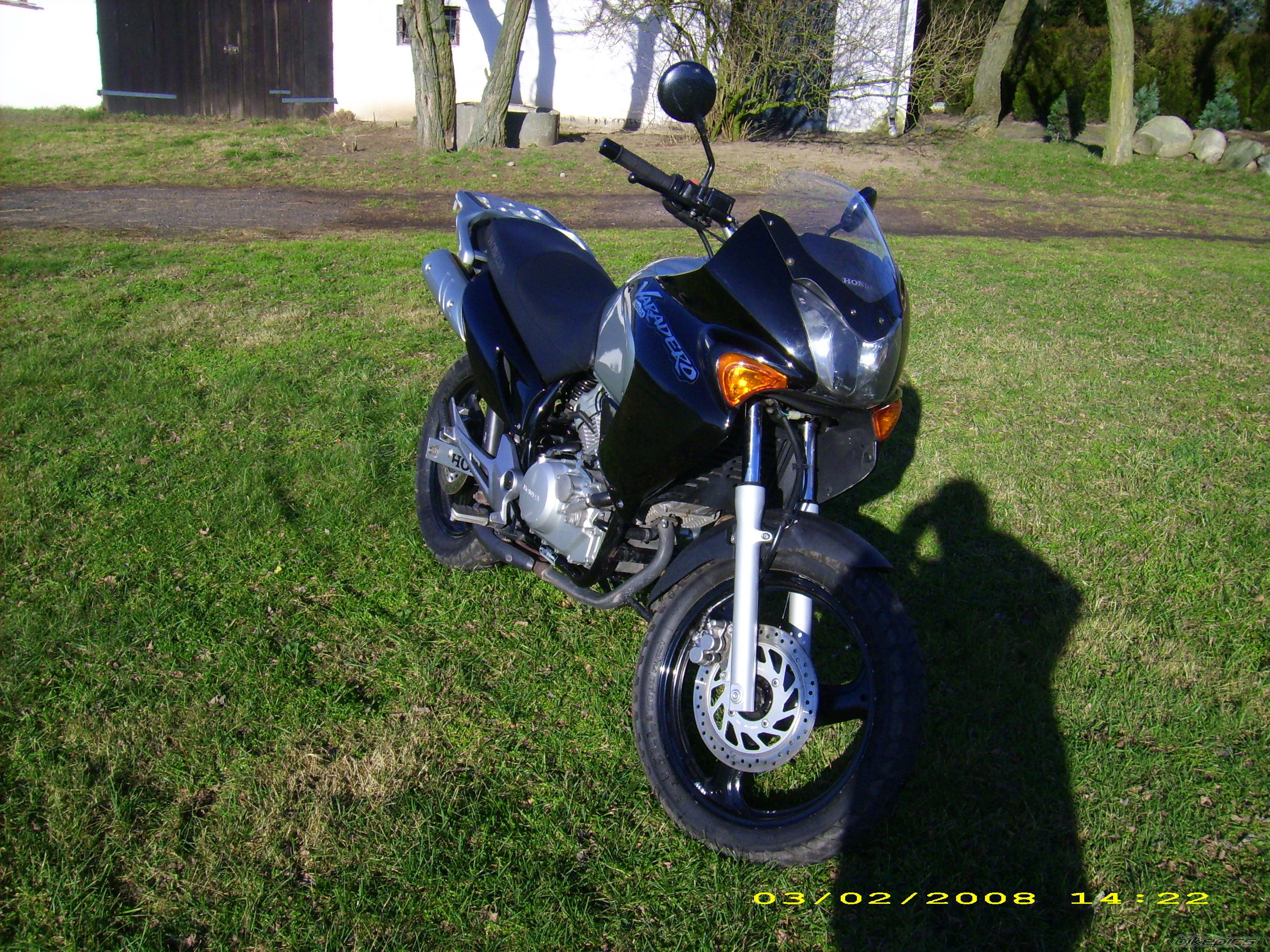 2003 HONDA VARADERO | Picture 1171322 motorcycle photo